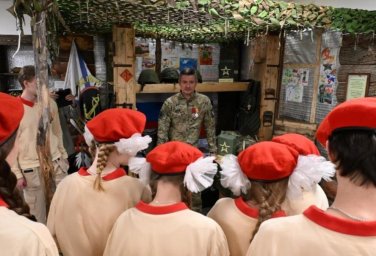 Центр патриотического воспитания в Воронеже пополнился реальными артефактами с боевых позиций от офицера Гончарова