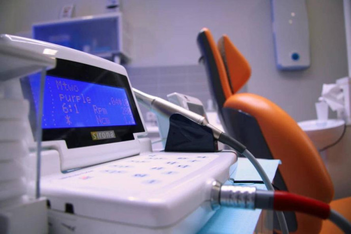 На Вернадского создали образец стоматологии с имплантацией мирового уровня